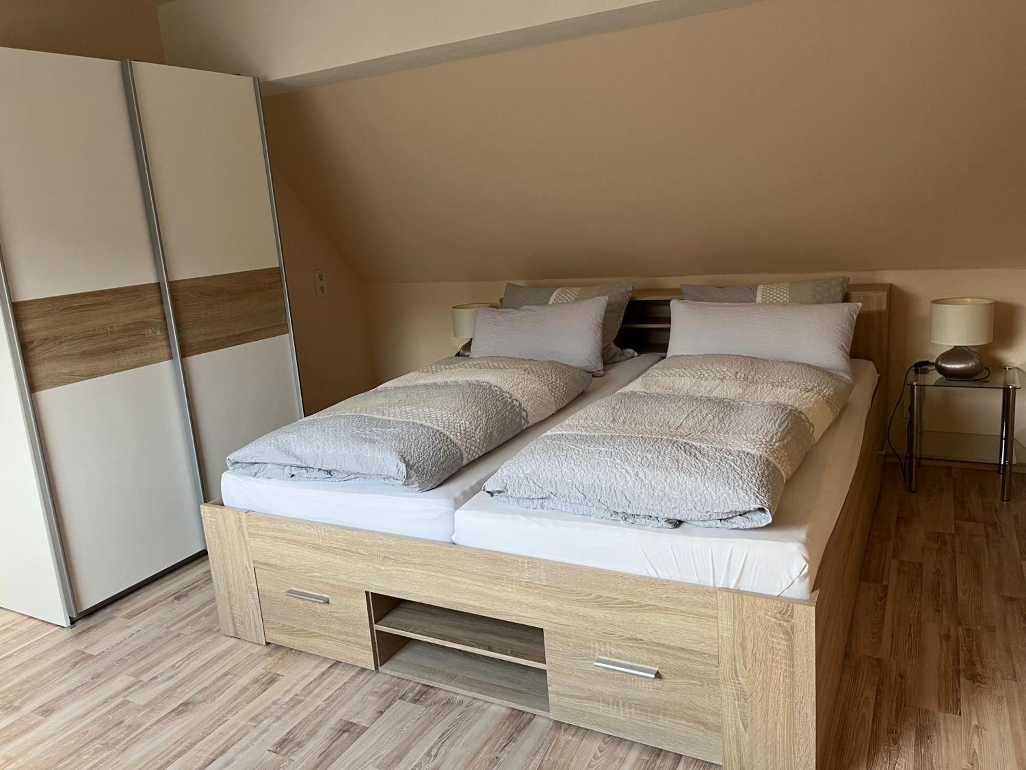 Mosel Ferienwohnung Uerzig Ngoại thất bức ảnh