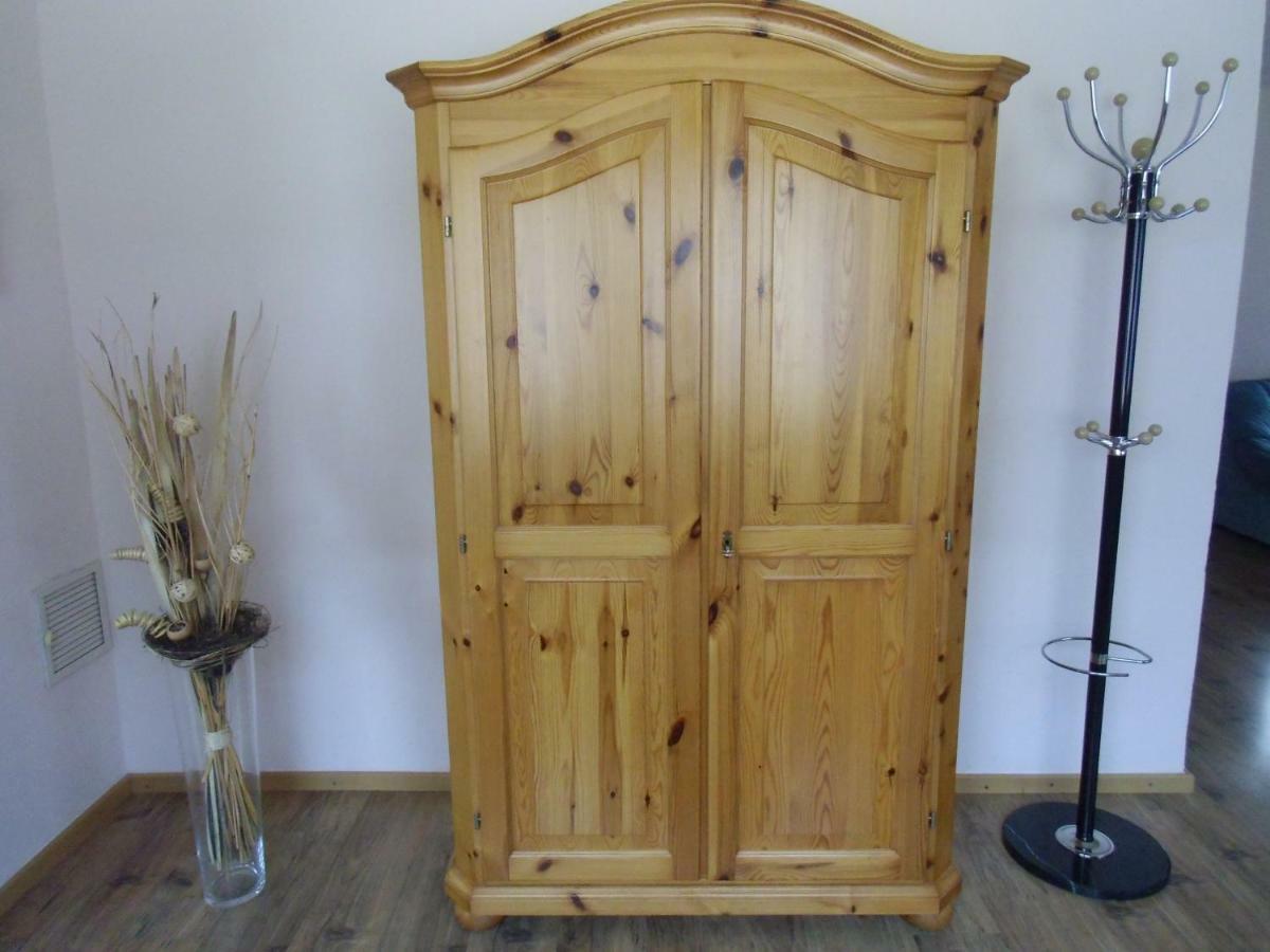 Mosel Ferienwohnung Uerzig Ngoại thất bức ảnh